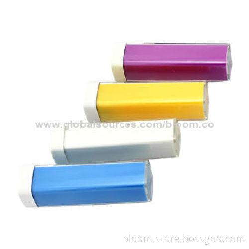 Xmas Gift Power Banks for iPhone/Samsung with 2,200mAh Capacity, Sized 91.5 x 22 x 22mm